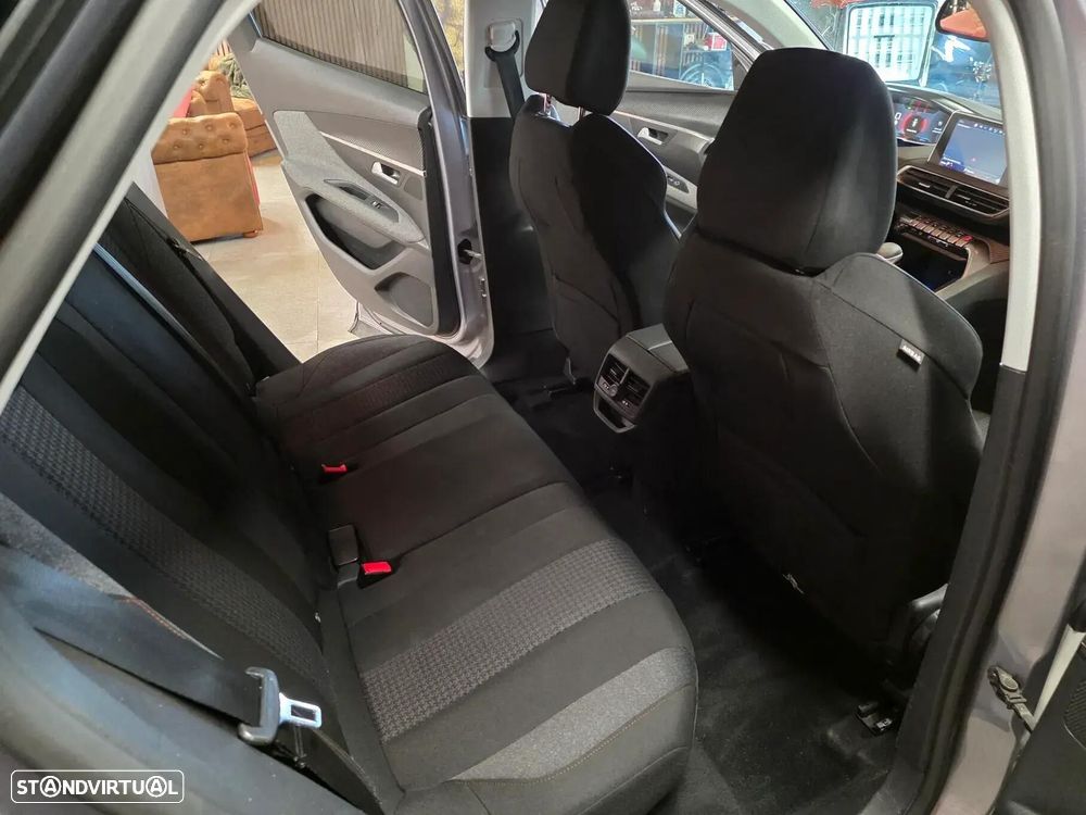 Peugeot 3008 1.5 BlueHDi Active - 13