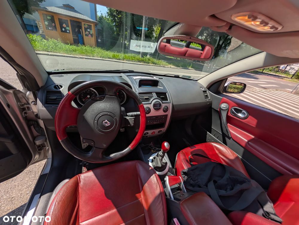 Renault Megane - 2