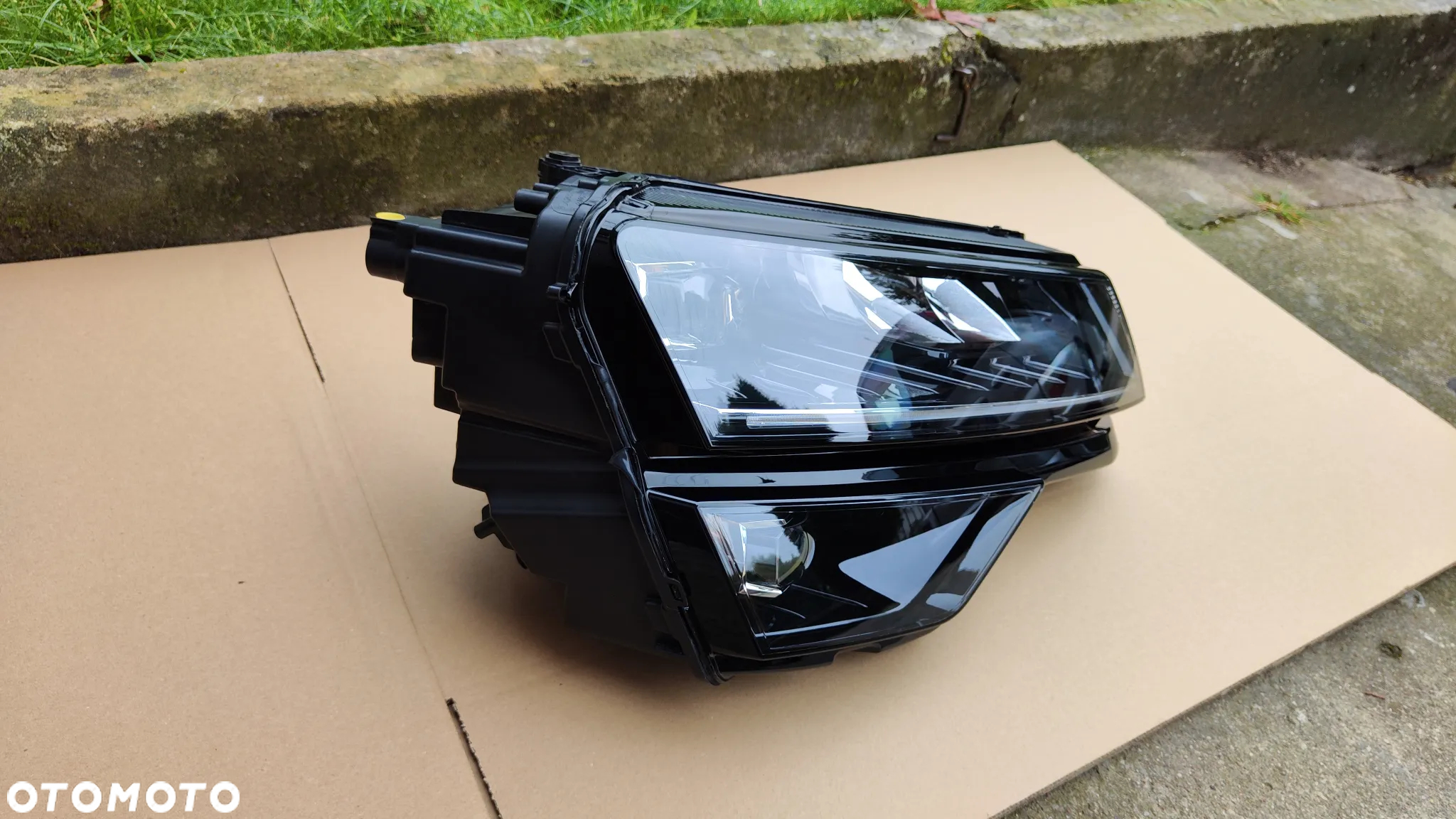 Skoda KAROQ 17- Lampa Prawa Przód FULL LED - 5