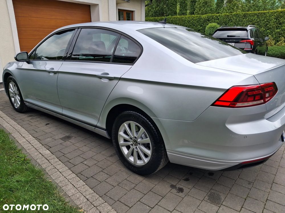 Volkswagen Passat 2.0 TDI EVO Business - 26