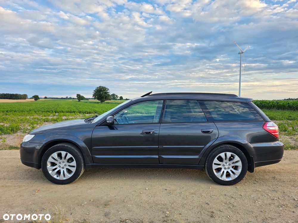Subaru Outback - 2