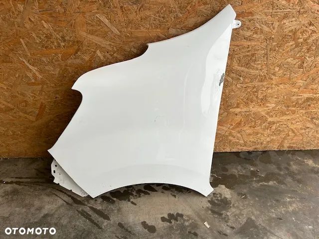 Renault Master IV błotnik lewy - 2