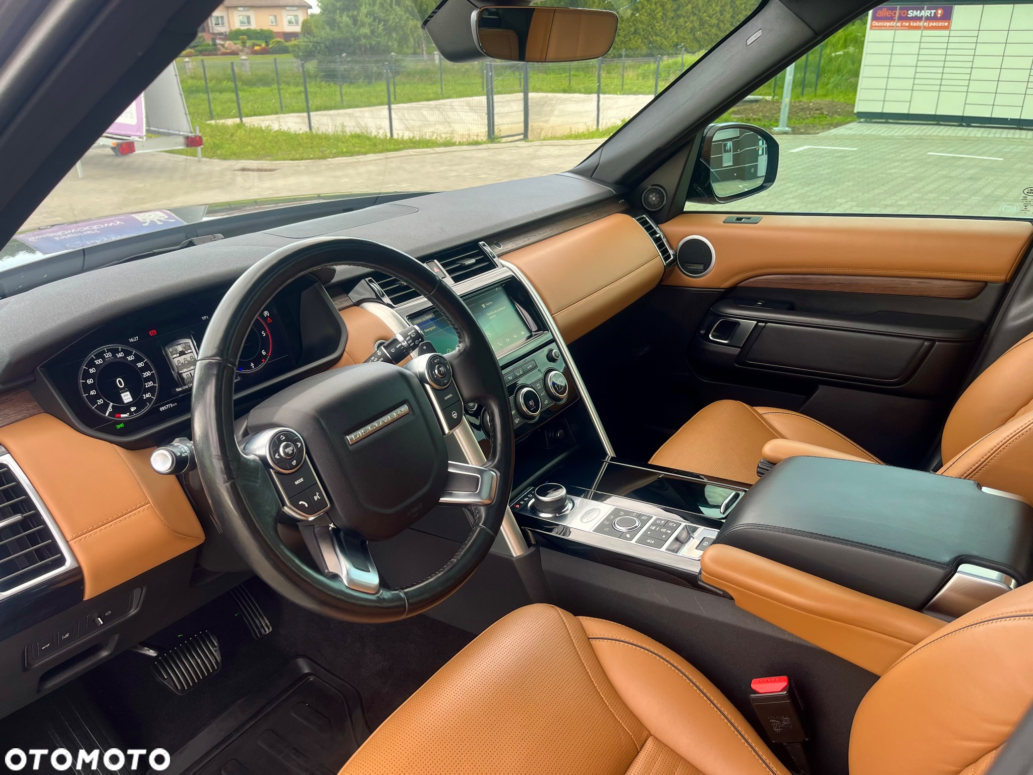 Land Rover Discovery 3.0 TD6 HSE Luxury - 13