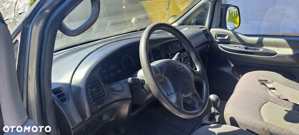Hyundai H 200 H1 - 5