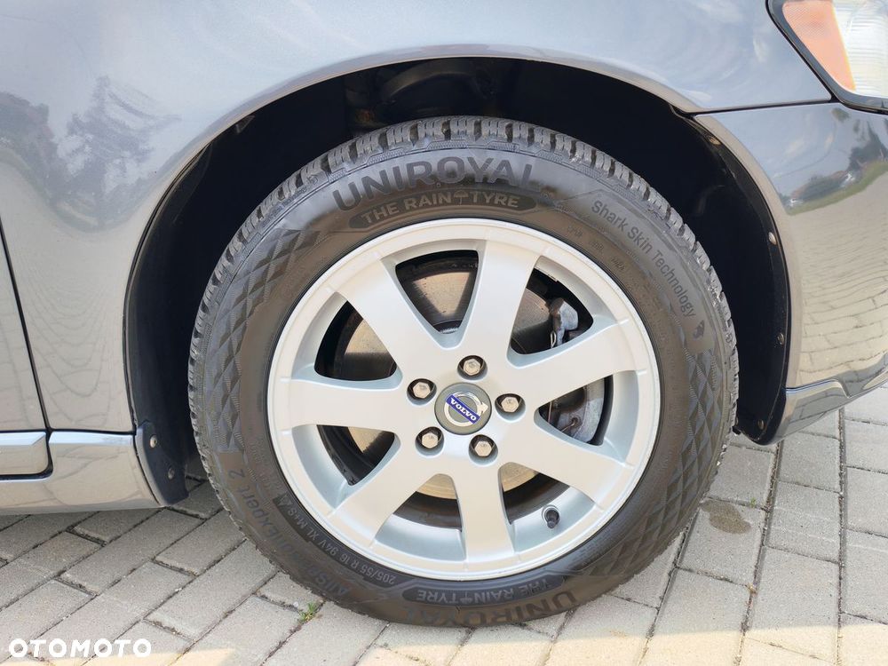 Volvo V50 - 22