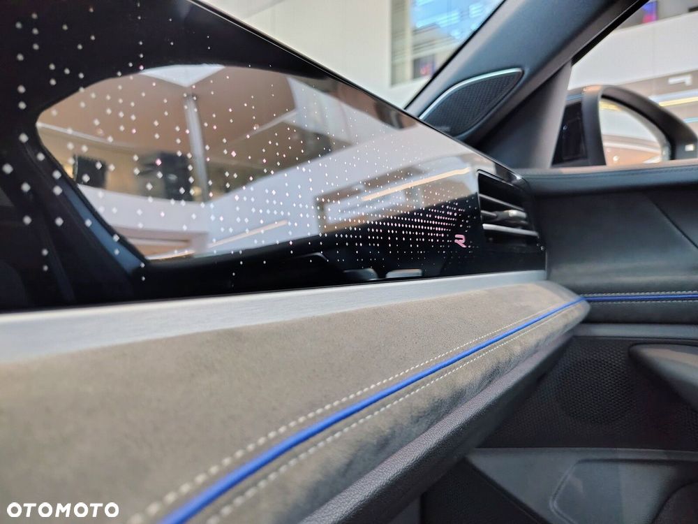 Volkswagen Passat - 39