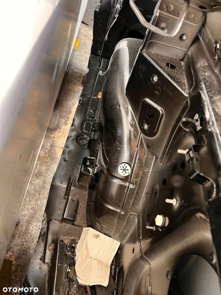 Audi TT TTS Mk2 8J 2008 Ćwiartka tylna Prawa strona LZ9Y ALU - 10