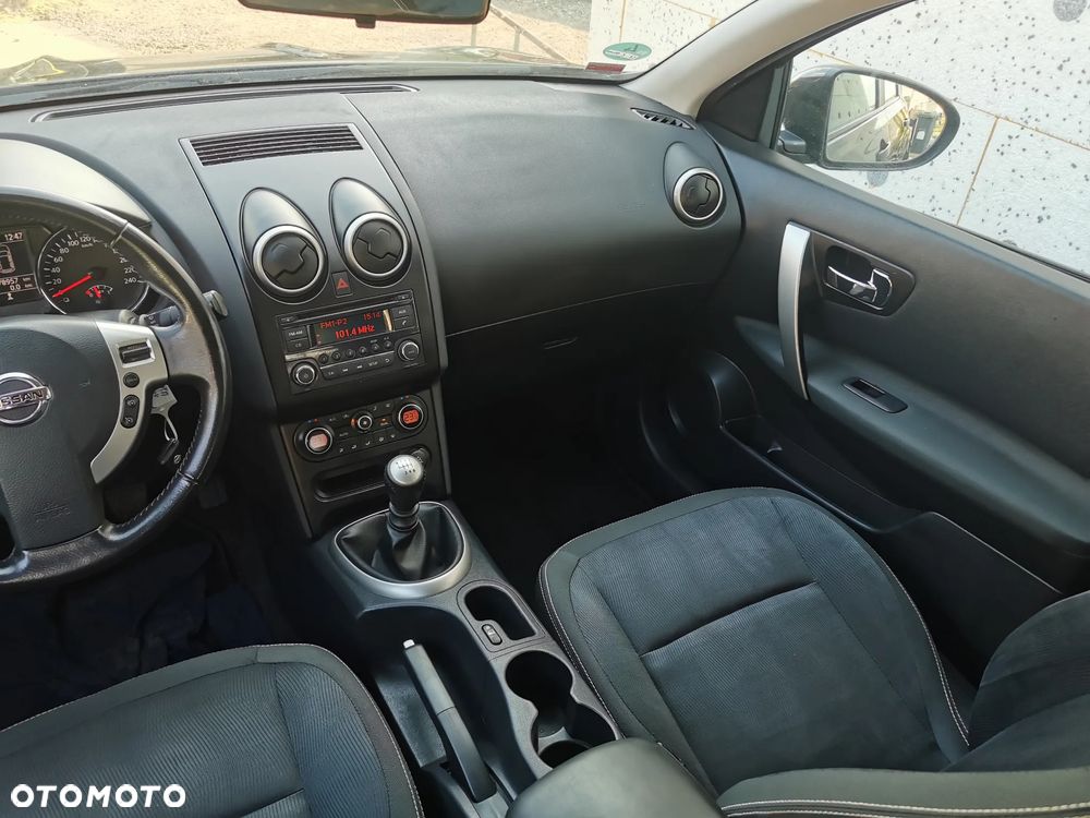 Nissan Qashqai 2.0 Acenta - 24