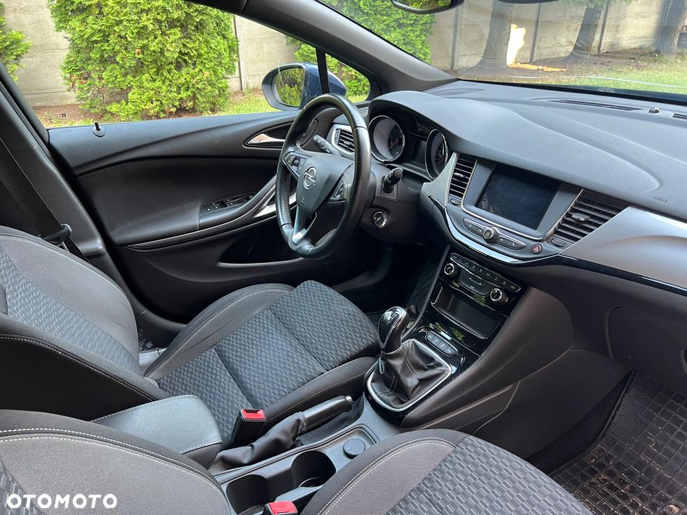 Opel Astra 1.2 T Business Elegance S&S - 6