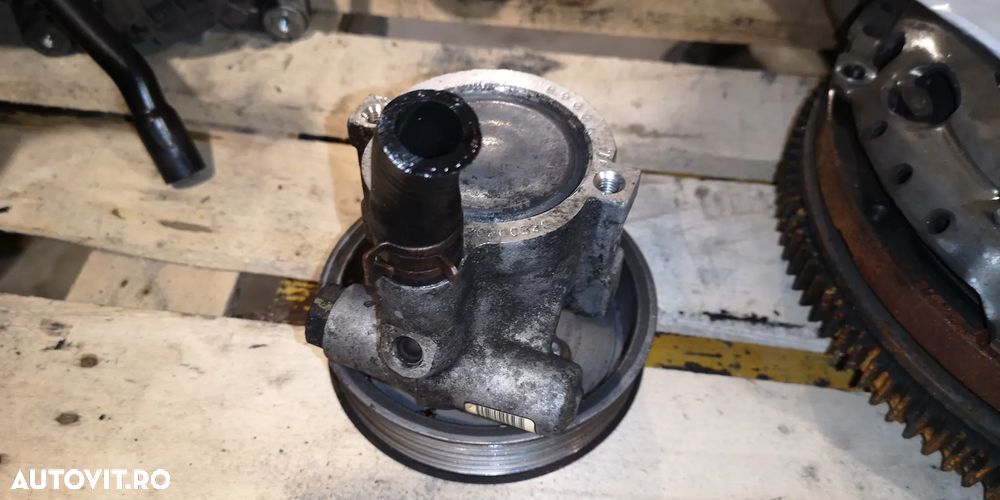 Pompa servo Renault 2.0 dci M9R Opel 8200319066 8200367111 - 2