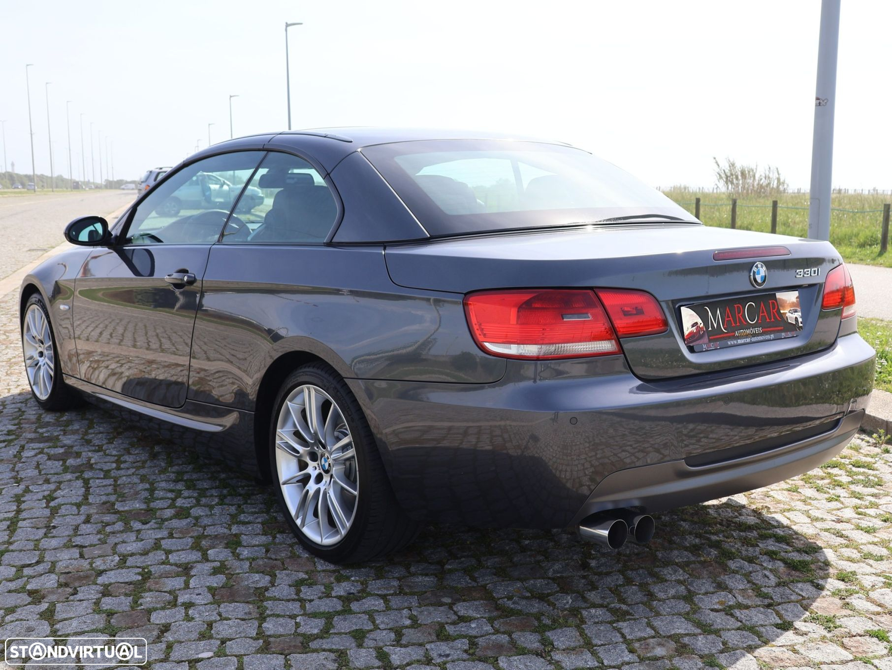 BMW 330 i - 8
