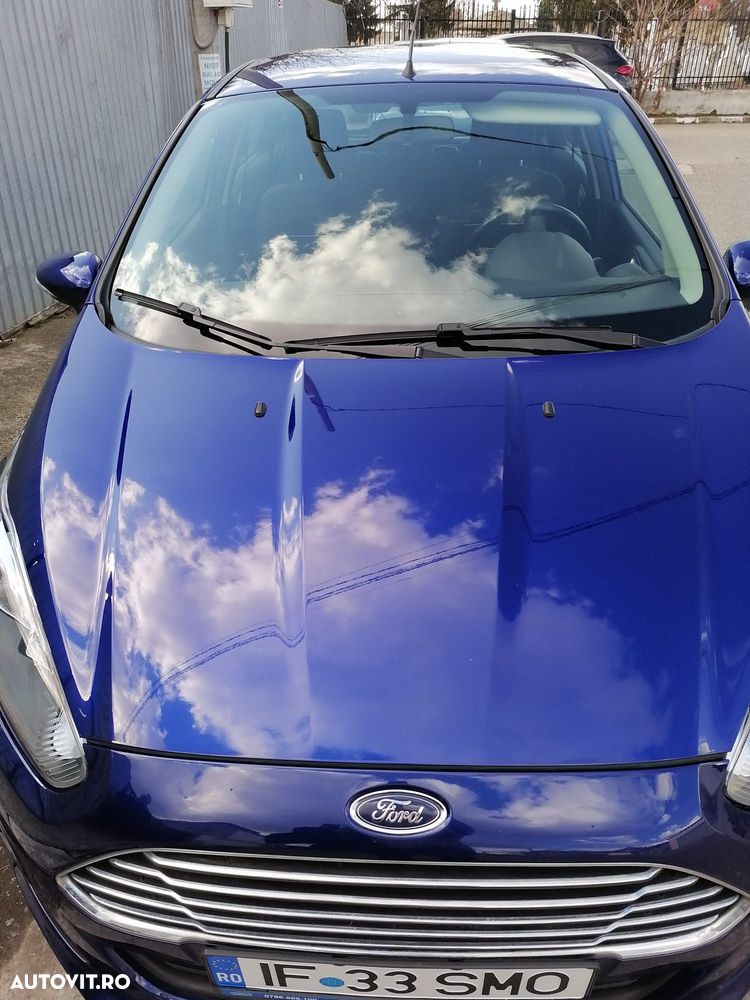 Ford Fiesta - 10