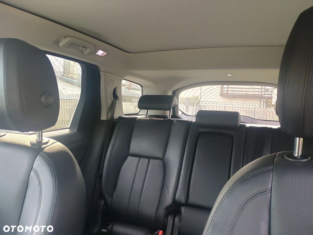 Land Rover Discovery Sport TD4 HSE - 9