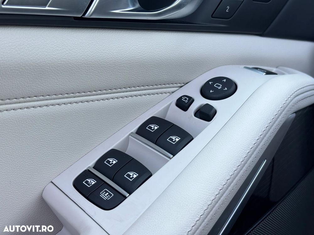 BMW X7 xDrive40d AT MHEV - 24