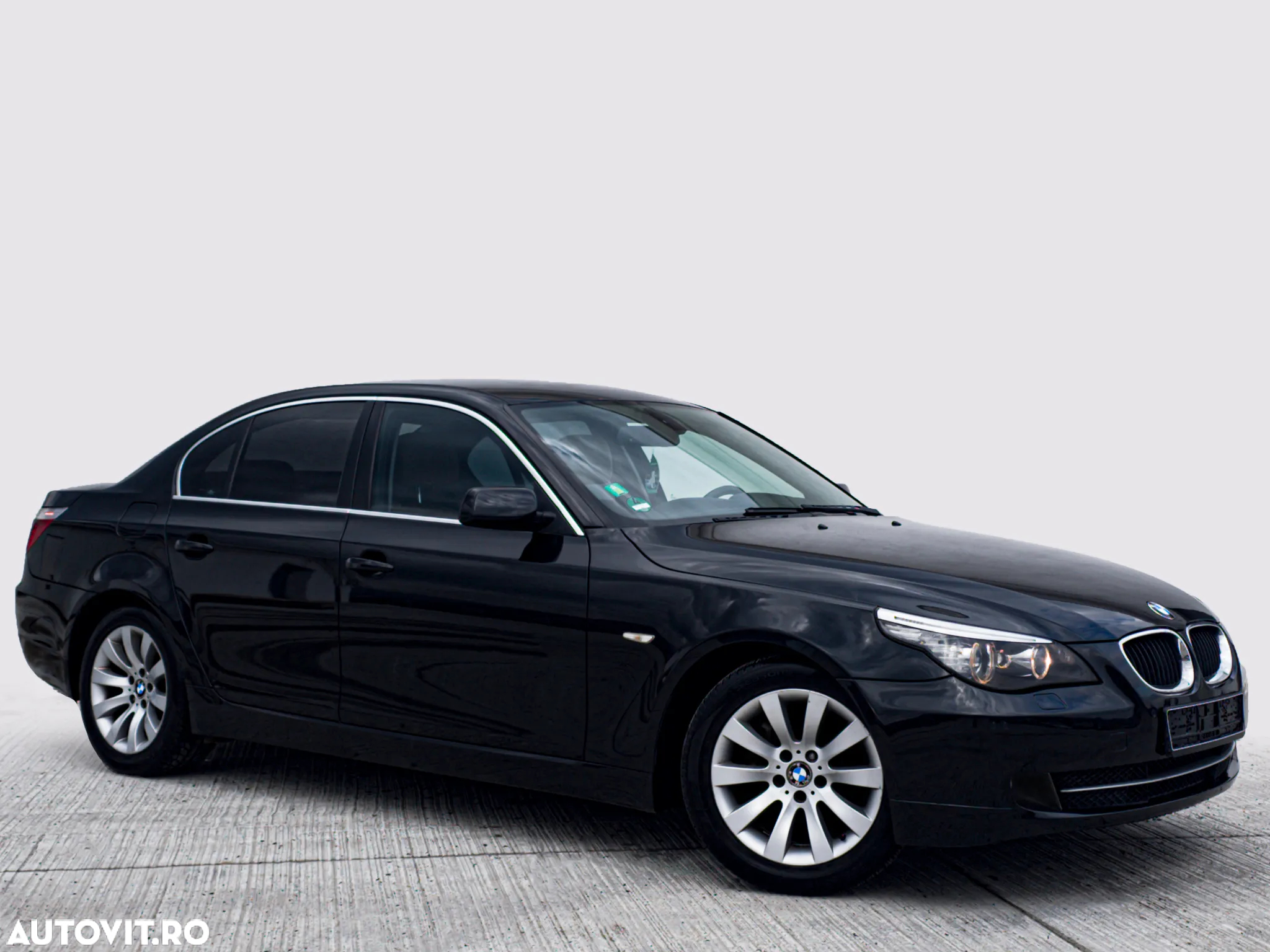 BMW Seria 5 520d - 3