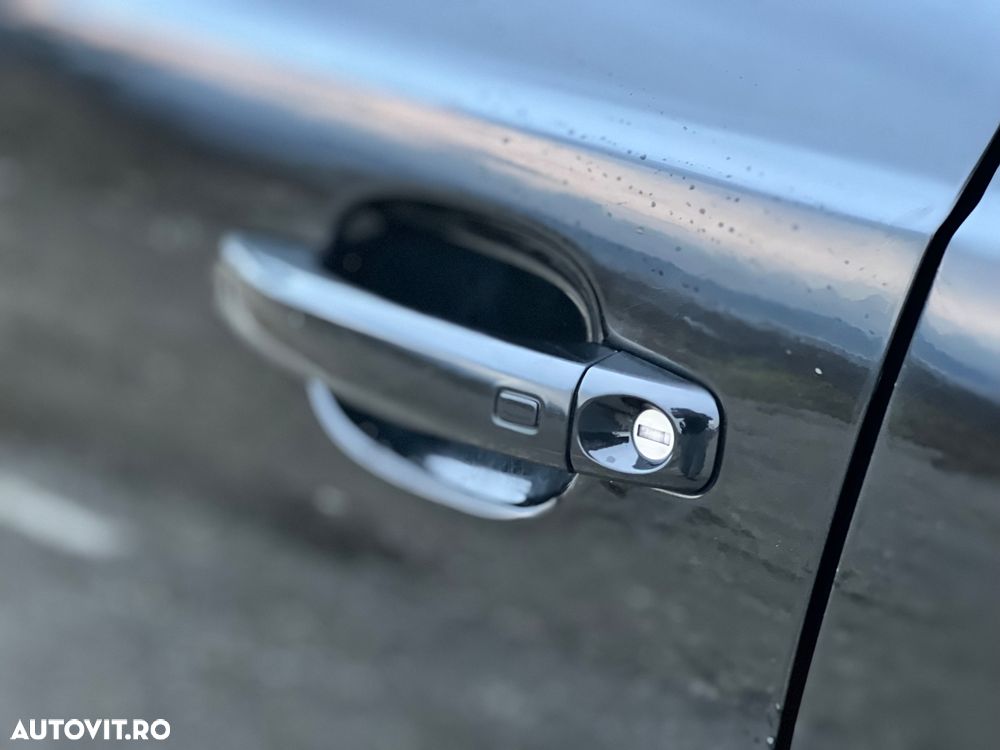 Audi Q3 2.0 TDI Sport - 17