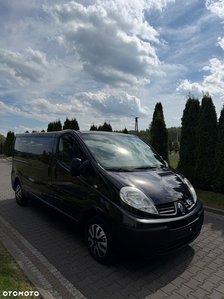 Renault Trafic - 1