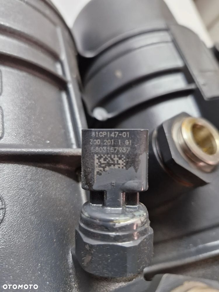 IVECO S-WAY OBUDOWA FILTRA PALIWA 5803276874 - 5
