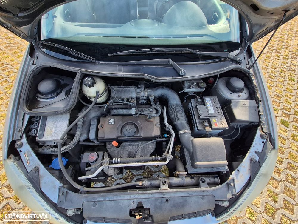 Peugeot 206 1.1 XR - 17