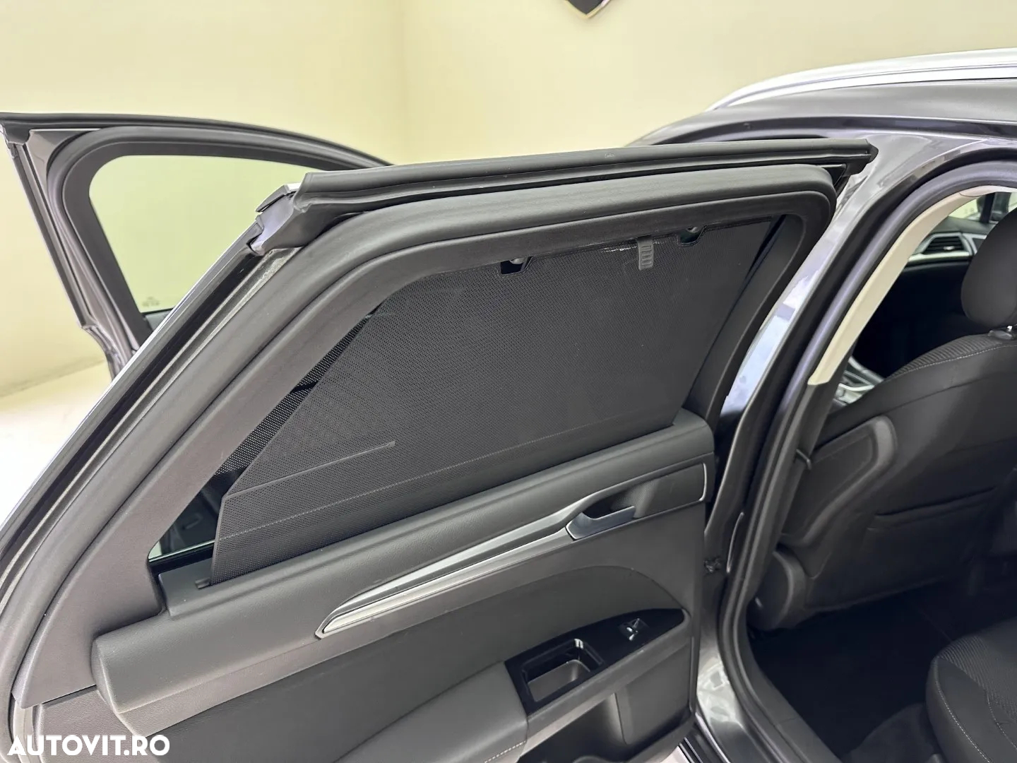 Ford Mondeo - 30