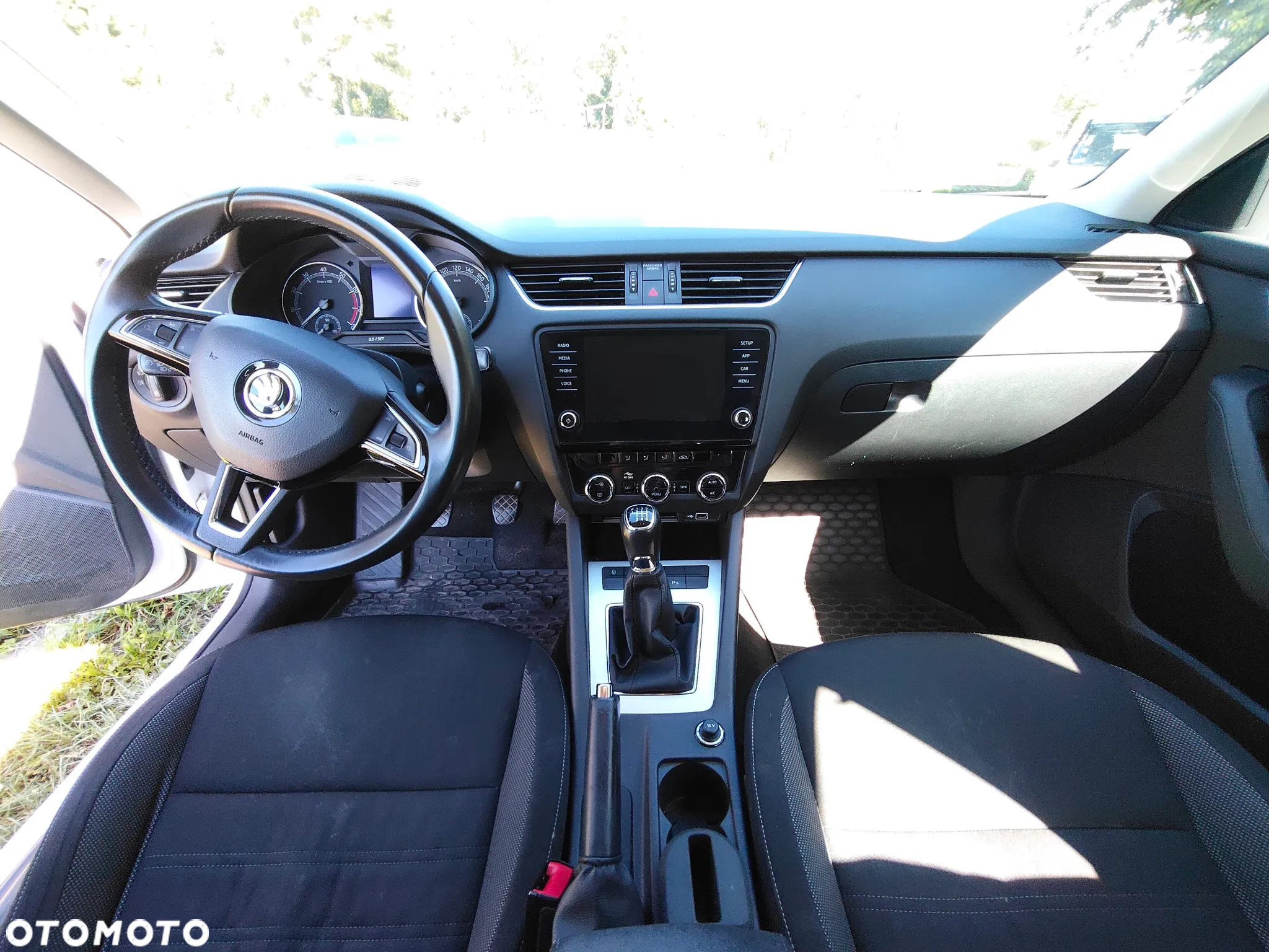 Skoda Octavia 1.5 TSI ACT Ambition - 9