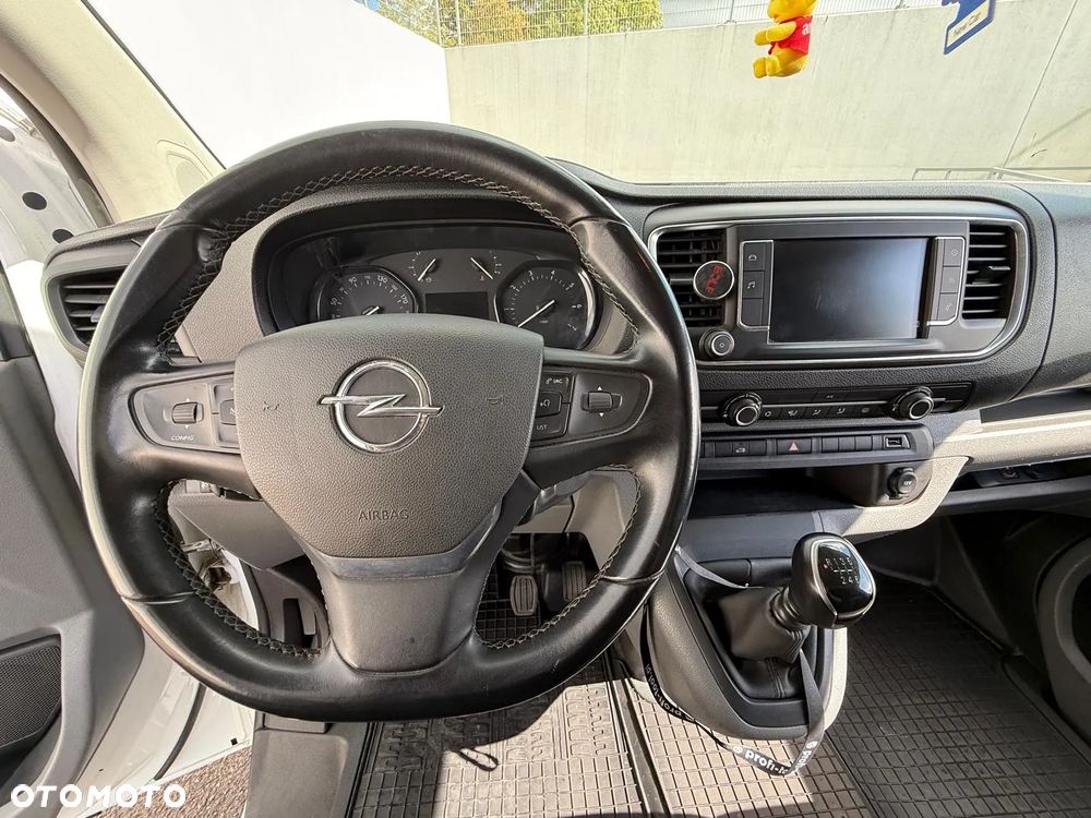 Opel Vivaro - 21