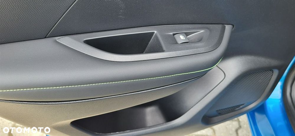 Peugeot 2008 1.2 PureTech GT S&S EAT8 - 27