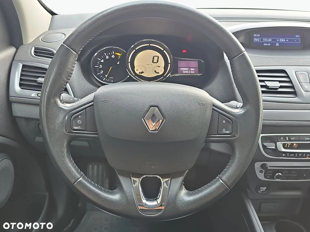 Renault Megane 1.6 16V Limited - 21