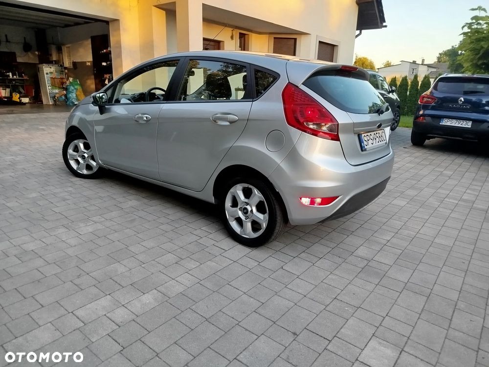 Ford Fiesta 1.25 Celebration - 4