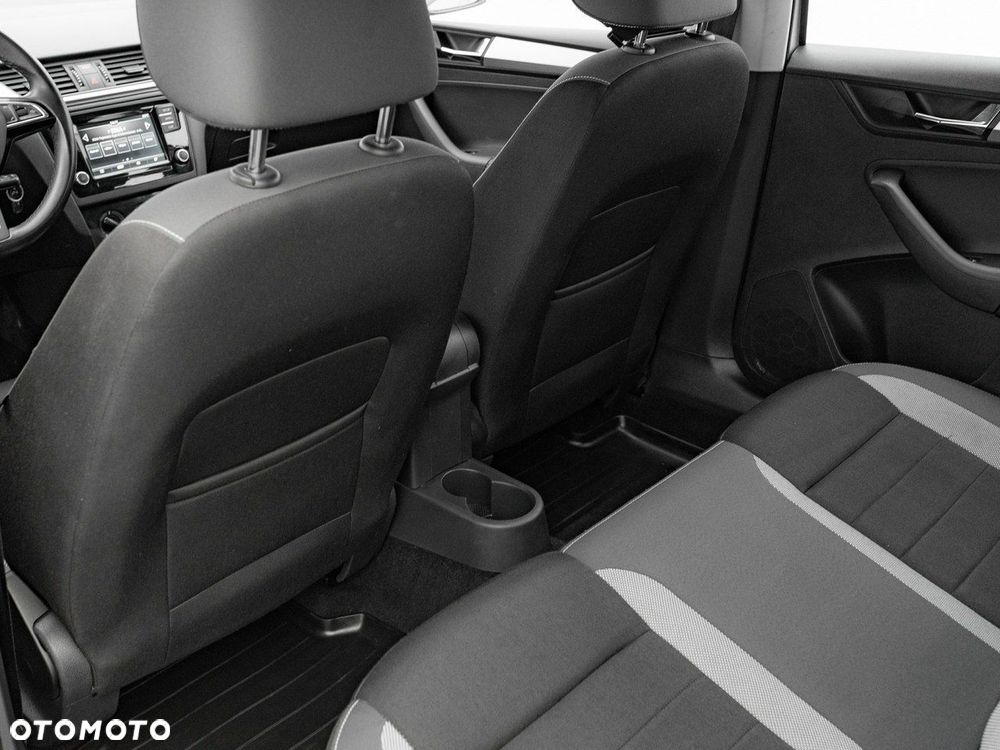 Skoda RAPID Spb 1.0 TSI Ambition - 26