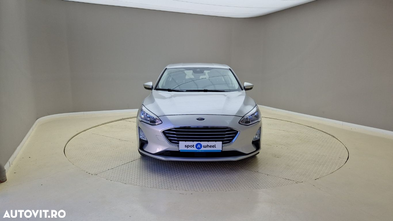 Ford Focus - 4