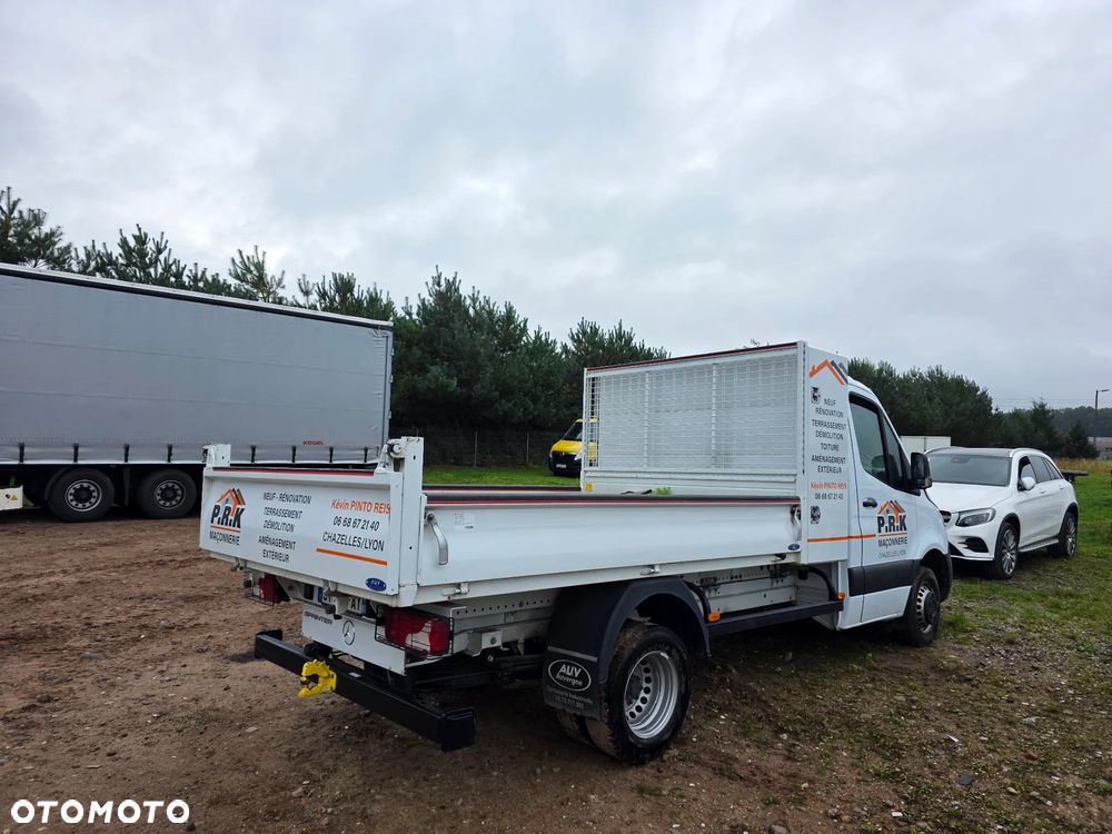 Mercedes-Benz Sprinter - 3