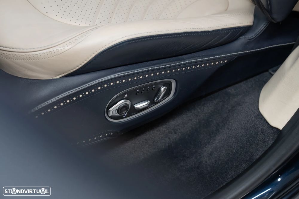 Aston Martin DBX Standard - 29