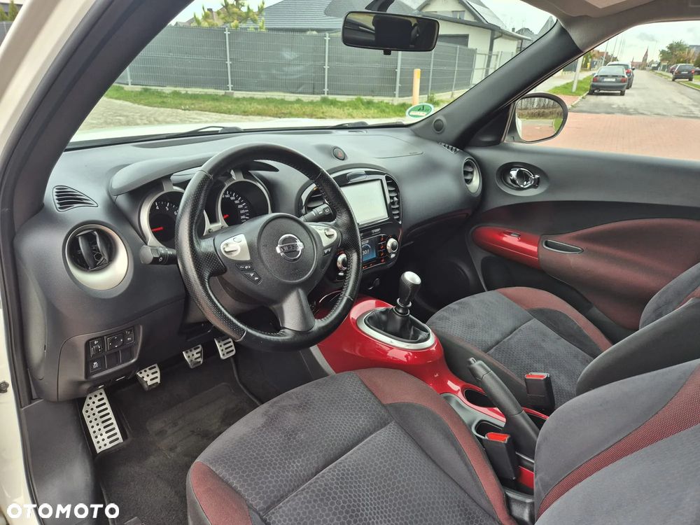 Nissan Juke 1.6 DIG-T Acenta - 21