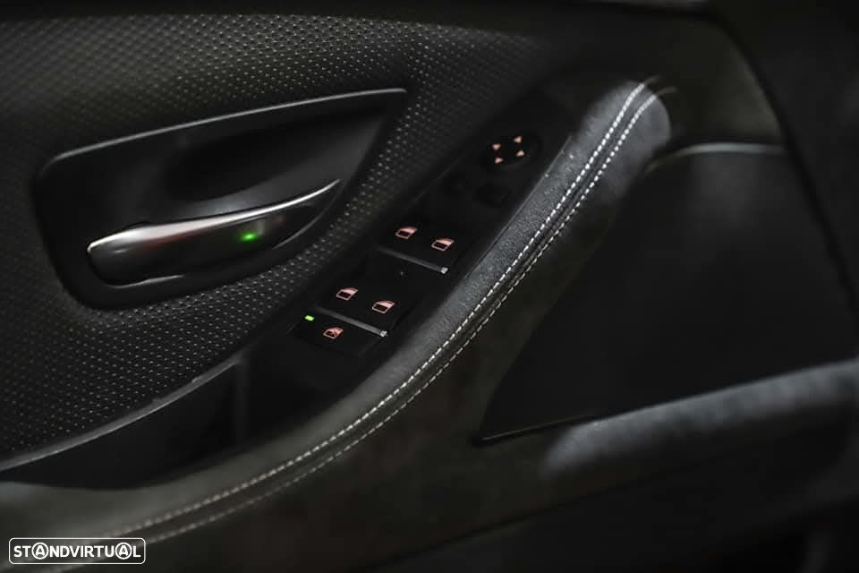 BMW 520 d Aut. M Sport Edition - 17