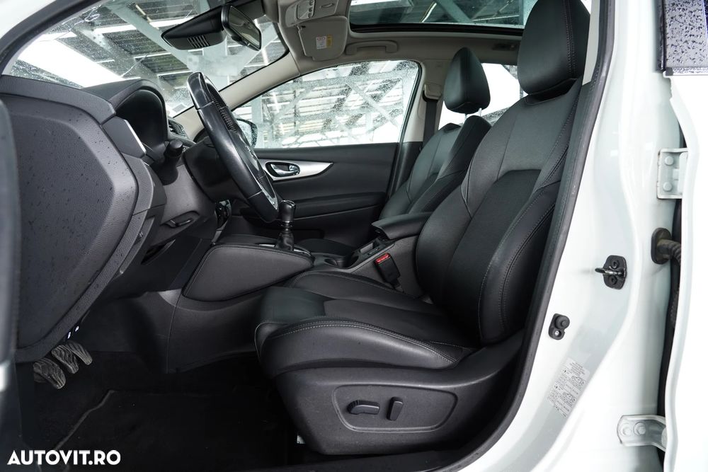 Nissan Qashqai 1.6 DCI ALL-MODE 4x4i TEKNA - 12