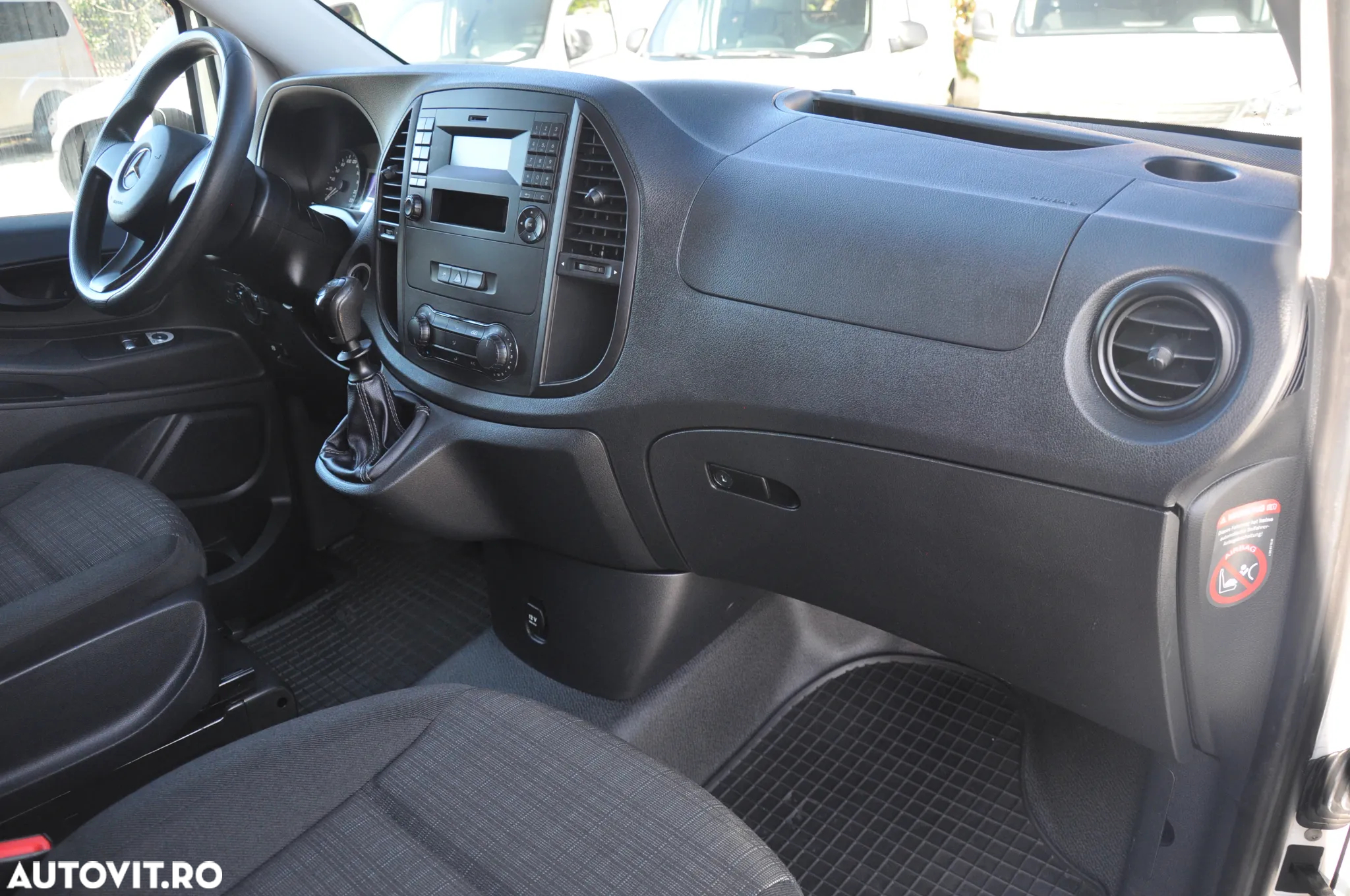 Mercedes-Benz Vito 114 Furgon - 14