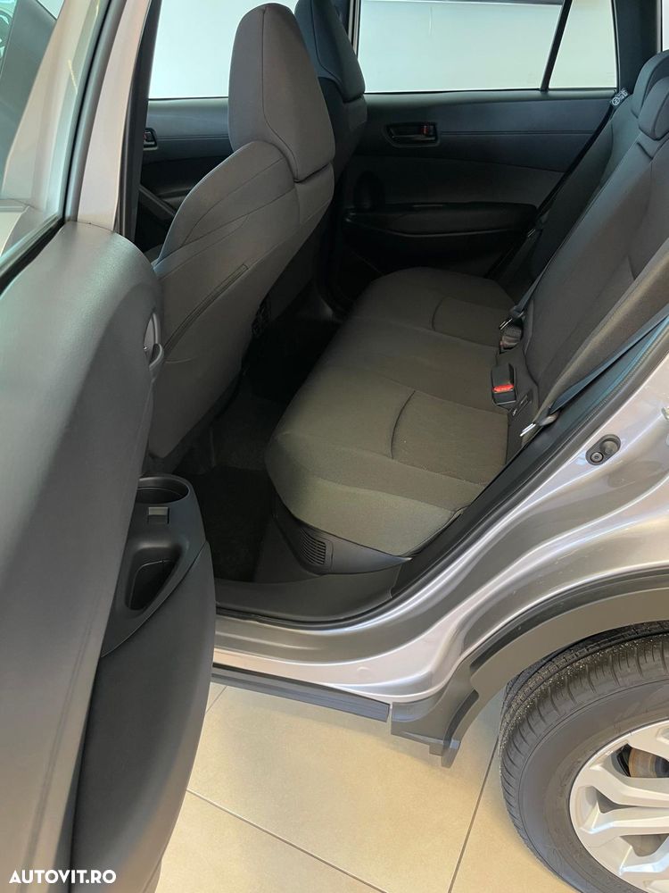 Toyota Corolla Cross 1.8I 2WD Active - 13