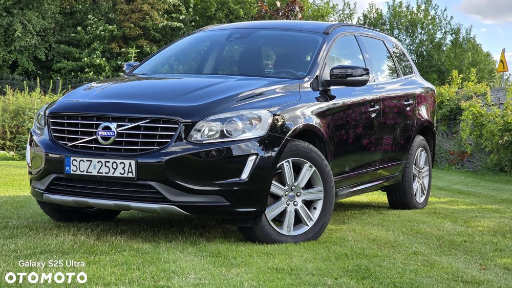 Volvo XC 60 D4 AWD Momentum - 1