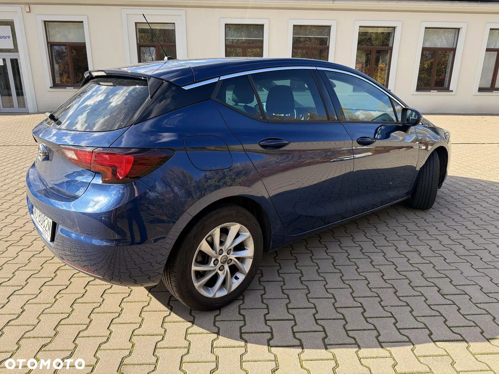 Opel Astra V 1.2 T Elegance S&S - 3