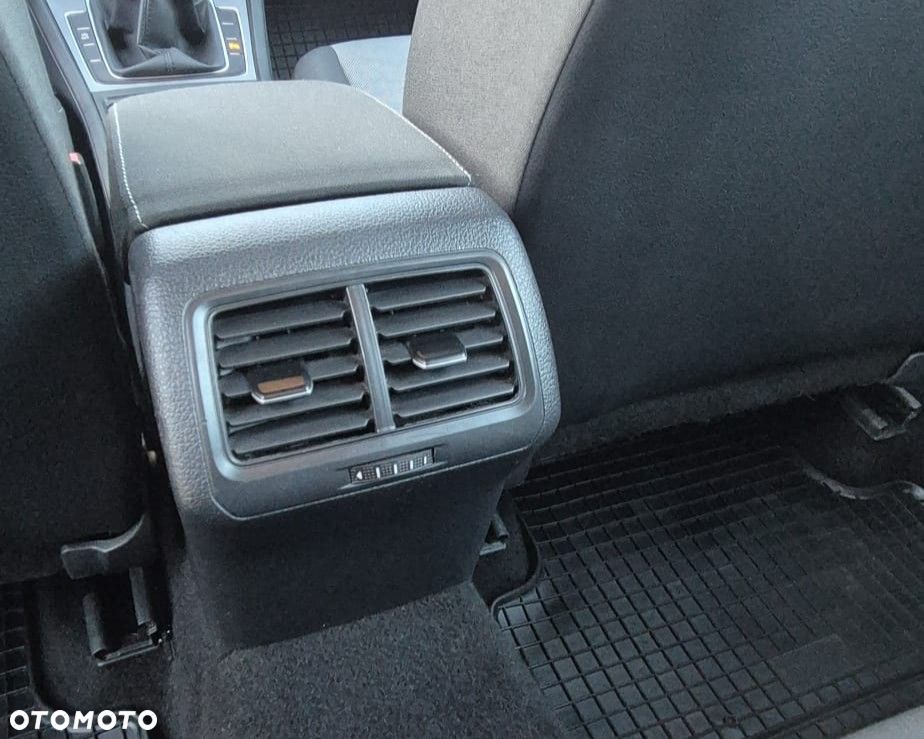 Volkswagen Golf 1.6 TDI BMT Trendline - 28