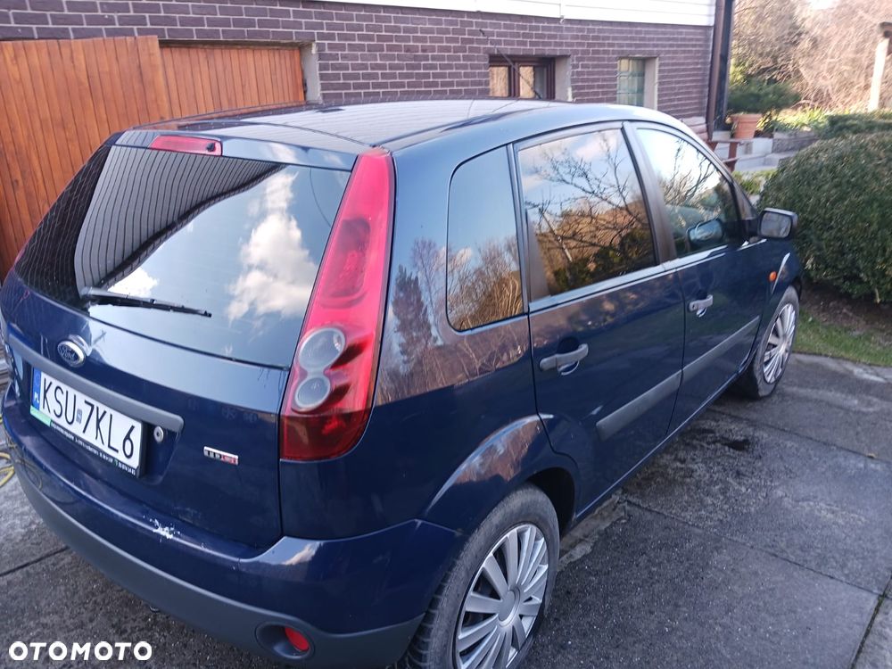 Ford Fiesta - 4