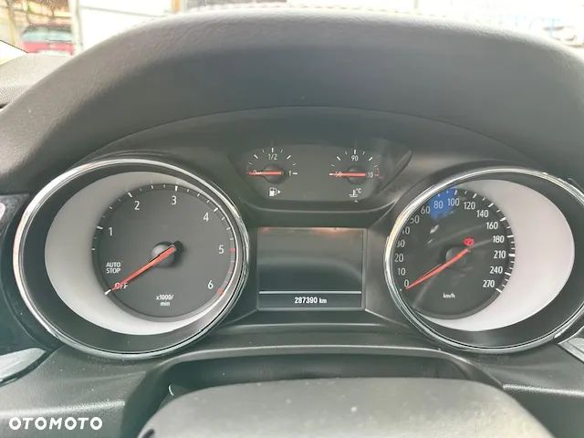 Opel Insignia 2.0 Business Edition - 11