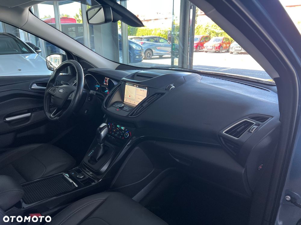 Ford Kuga 2.0 TDCi FWD Titanium - 38