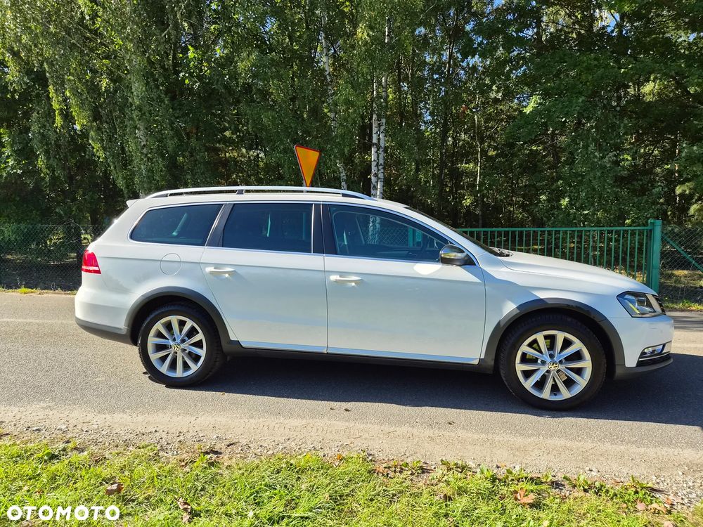 Volkswagen Passat Alltrack 2013 photo 2
