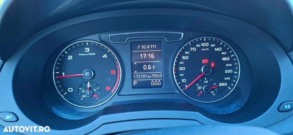 Audi Q3 2.0 TDI Quattro S tronic - 6