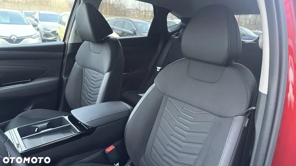 Hyundai Tucson - 12