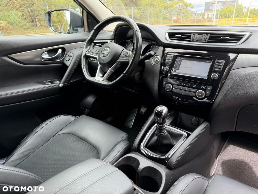 Nissan Qashqai 1.6 DCi Tekna+ - 16