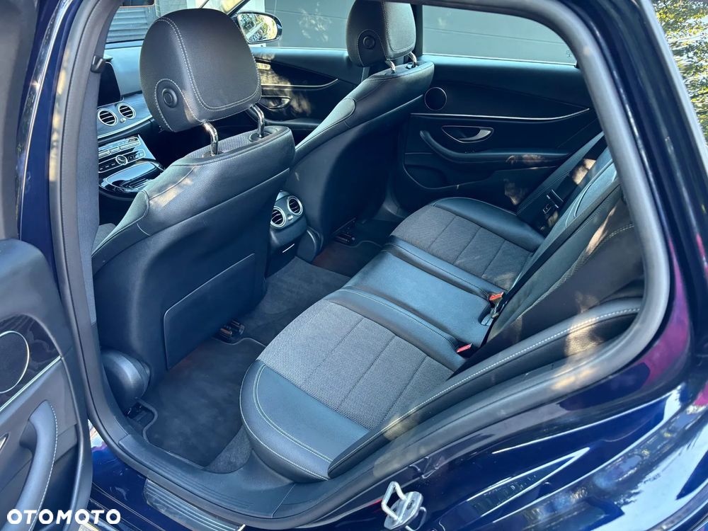 Mercedes-Benz Klasa E - 20