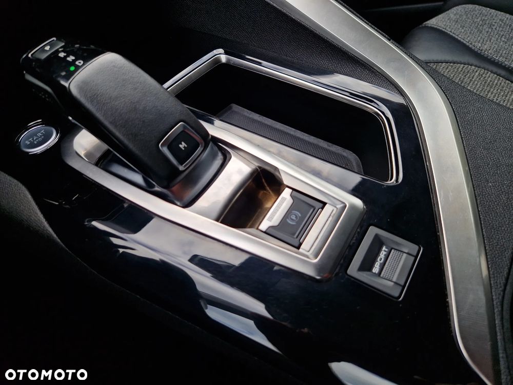 Peugeot 3008 - 26